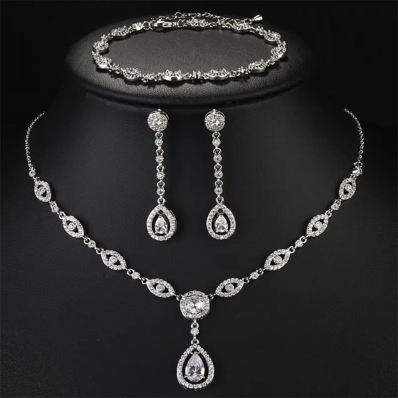 Elara Teardrop Crystal Bridal Jewelry Set